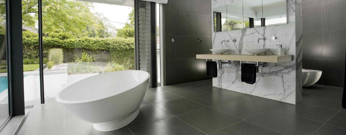 Luxury Baths supplied from Simply Baths